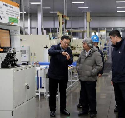 譚建榮院士蒞臨山東臨工考察指導，共話智能制造與技術創新新篇章